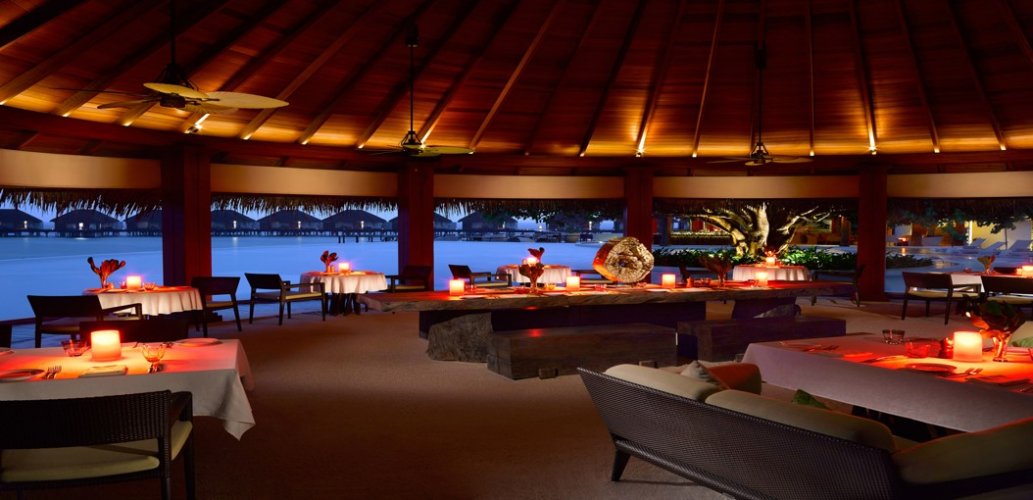 Dusit Thani Maldives