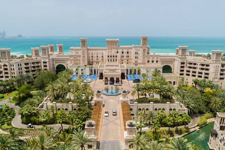 Al Qasr