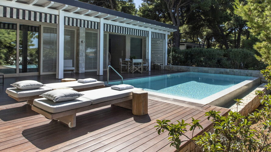 Garden-View Bungalow Suite with Pool