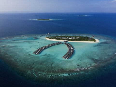 Mӧvenpick Resort Kuredhivaru Maldives